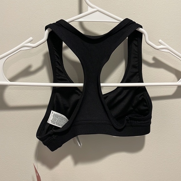 NWT Capezio Kids Girls Black Bra Top Intermediate - Picture 6 of 8